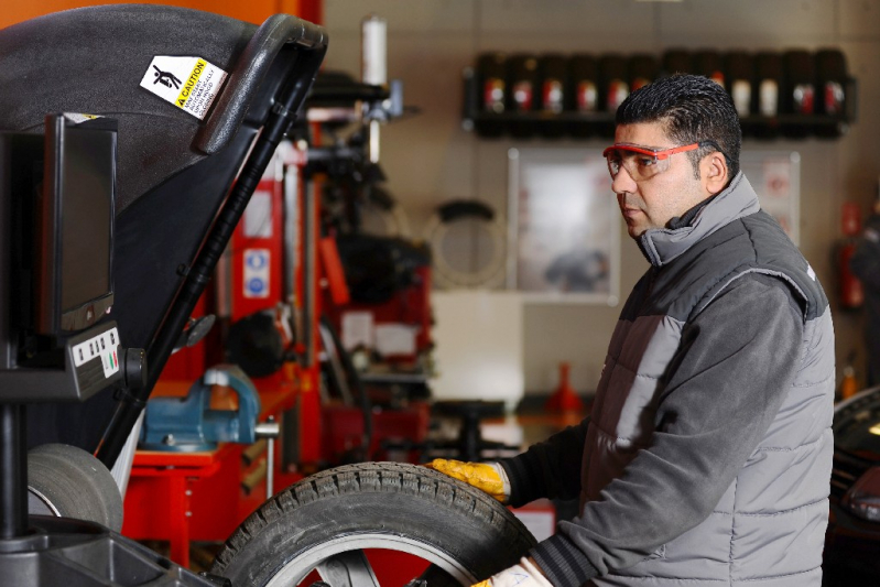 Balanceamento de Carro Três Marias - Balanceamento das Rodas